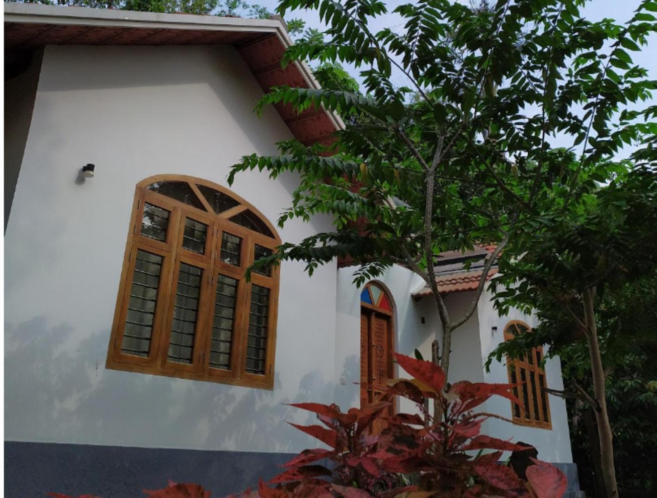 Serene Valley Resort Wayanad مانانثافادي المظهر الخارجي الصورة